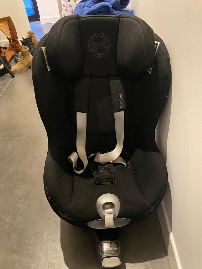 Autostoel Cybex Sirona Z i-Size zwart + isofix, Zo goed als nieuw, Isofix, 0 t/m 13 kg, Slaapstand