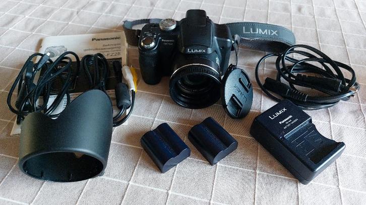 Digitale camera Panasonic Lumix, Audio, Tv en Foto, Fotocamera's Digitaal, Gebruikt, Compact, Overige Merken, 8 keer of meer, Ophalen