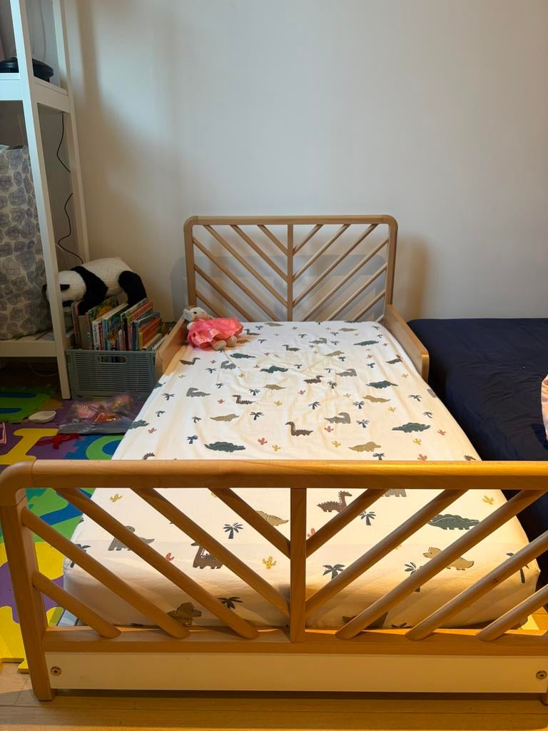 Montessori toddler bed, Ophalen, Zo goed als nieuw