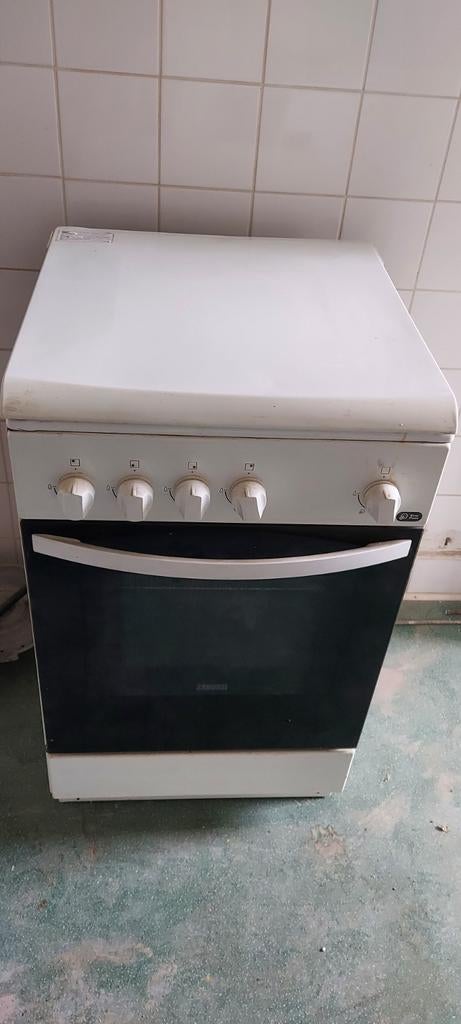 Four à gaz zanussi, Enlèvement, À Poser, Gaz, 4 zones de cuisson