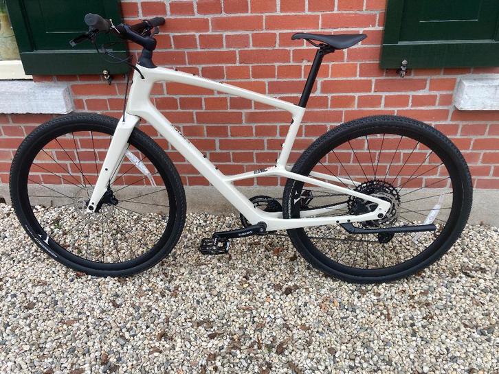 Specialized Sirrus X5.0 (vélo de cross/gravel/fitness), Vélos & Vélomoteurs, Vélos | Hommes | Vélos de sport & Vélo de randonnée