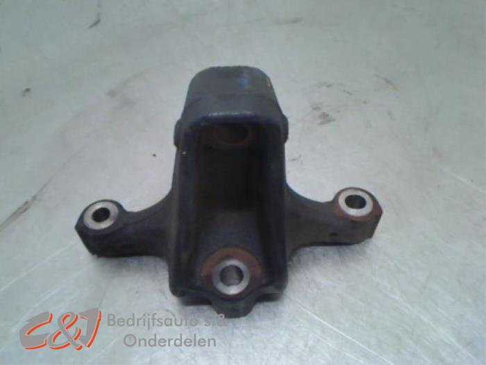 Support moteur d'un Renault Trafic, Renault, -, 3 mois de garantie, Utilisé