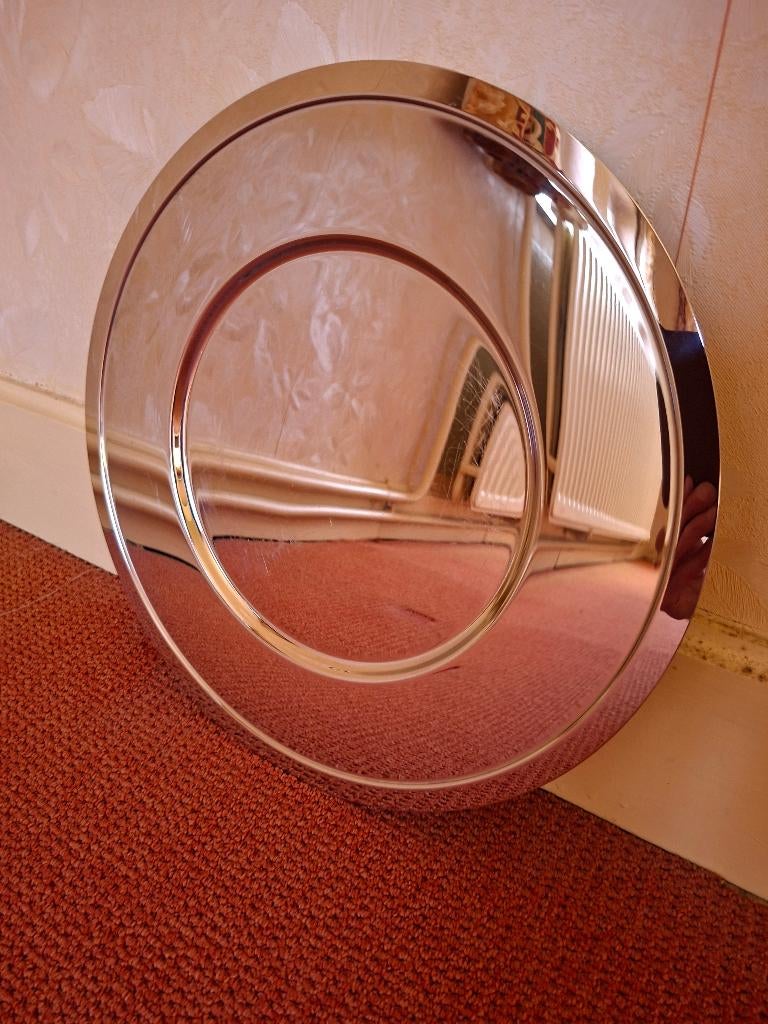 Sous-assiettes, Ophalen, Gebruikt