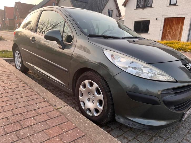 Peugeot 207 1.4 benzine bj2008, Auto's, Peugeot, Particulier, Bluetooth, Benzine, Ophalen
