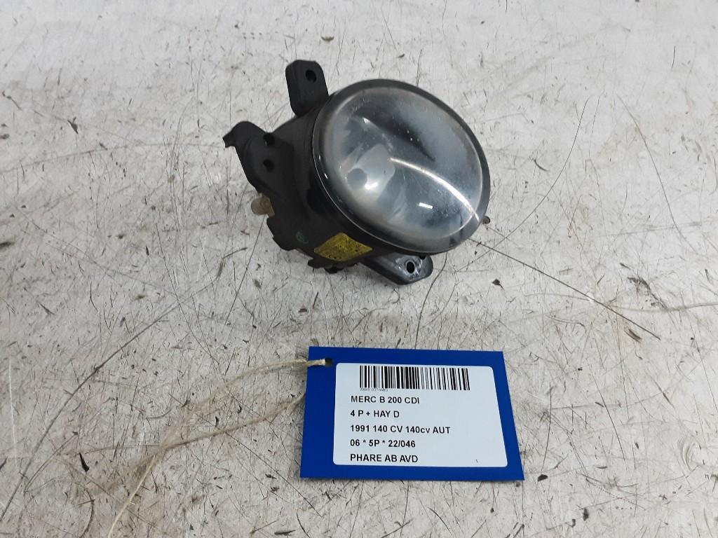 ANTI BROUILLARD AVANT DROIT B (W245) (0305076002), Mercedes-Benz, Mevr. I. Hauben, Utilisé, Rue de l'Espoir 34 34
4030  GRIVEGNÉE, BE