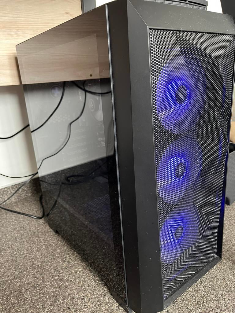 PC de jeu + écran AOC + clavier et tapis de souris, Informatique & Logiciels, Ordinateurs de bureau, Enlèvement, Comme neuf, Gaming