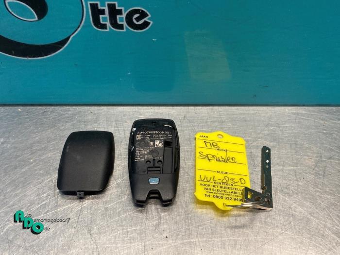 Clé d'un Mercedes Sprinter (Sprinter 18-), Autos : Pièces & Accessoires, Autres pièces automobiles, Mercedes-Benz, Utilisé, 3 mois de garantie