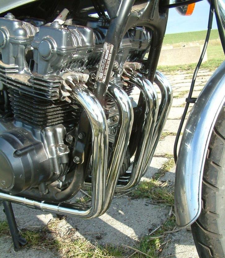 Nieuwe uitlaat   cb 750 K    valbeugels   tank- zij kappen, Motoren, Onderdelen | Honda, Gebruikt, Ophalen
