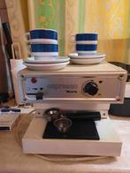 Vintage espressomachine met kopjes, Ophalen