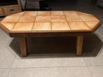 Salon tafel let tegels, Ophalen, Zo goed als nieuw