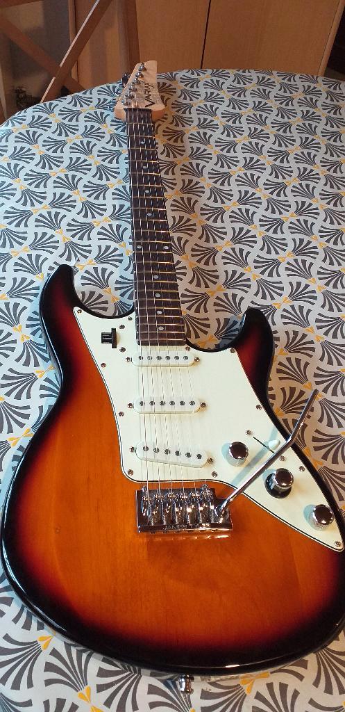 james tyler variax line6 jtv69S, Musique & Instruments, Instruments à corde | Guitares | Électriques, Utilisé, Solid body, Autres marques