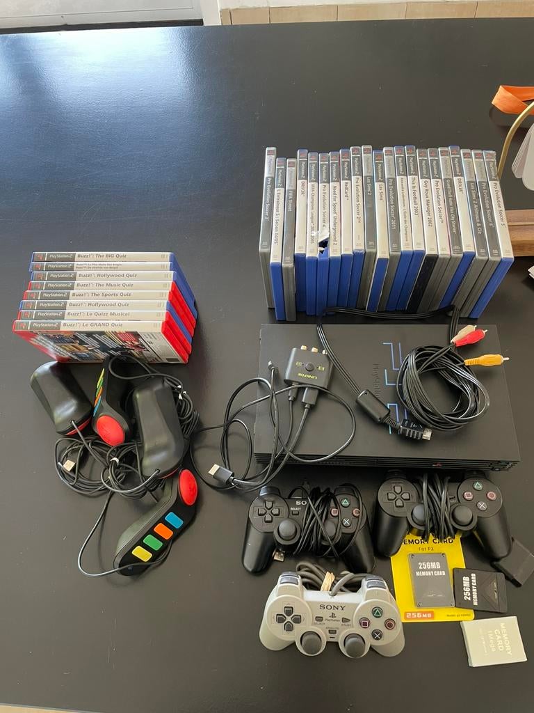Playstation 2 + accesoire et jeux, Gebruikt, Met games, Ophalen of Verzenden, Met 3 controllers of meer