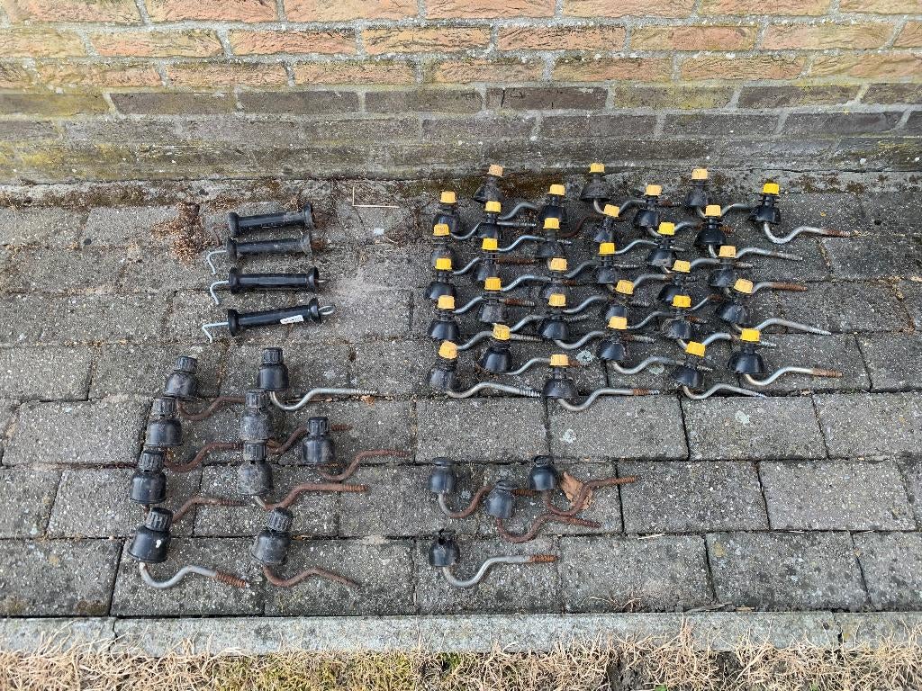 weidebenodigheden ( afsluiting paarden,vee,schapen,...), Dieren en Toebehoren, Runderen, Meerdere dieren, 0 tot 2 jaar