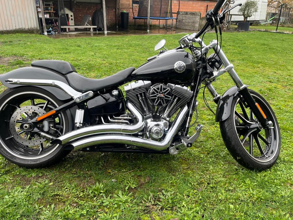 Harley davidson Breakout 2014 stage 2, Motos, Motos | Harley-Davidson, Particulier, Autre, Permis Moto A, Manuelle, Enlèvement