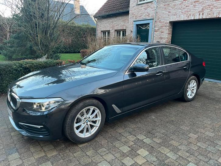 BMW 520d - HUD, trekhaak, leder, houtafwerking, Auto's, BMW, Particulier, 5 Reeks, 360° camera, ABS, Achteruitrijcamera, Airbags