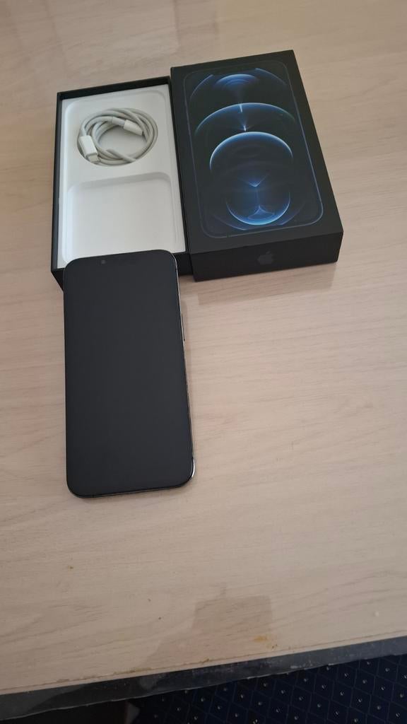 Iphone 13 pro 256giga boîte câble état neuf, Télécoms, Téléphonie mobile | Apple iPhone, Enlèvement ou Envoi, IPhone 13