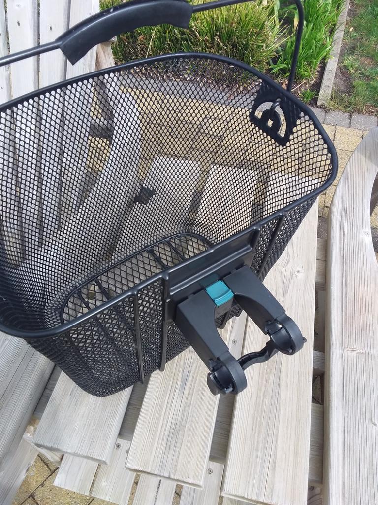 Diversene fiets manden, Ophalen