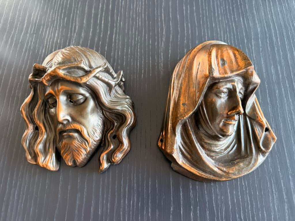 Religieuze beelden om aan de muur te bevestigen, Verzamelen, Ophalen, Zo goed als nieuw