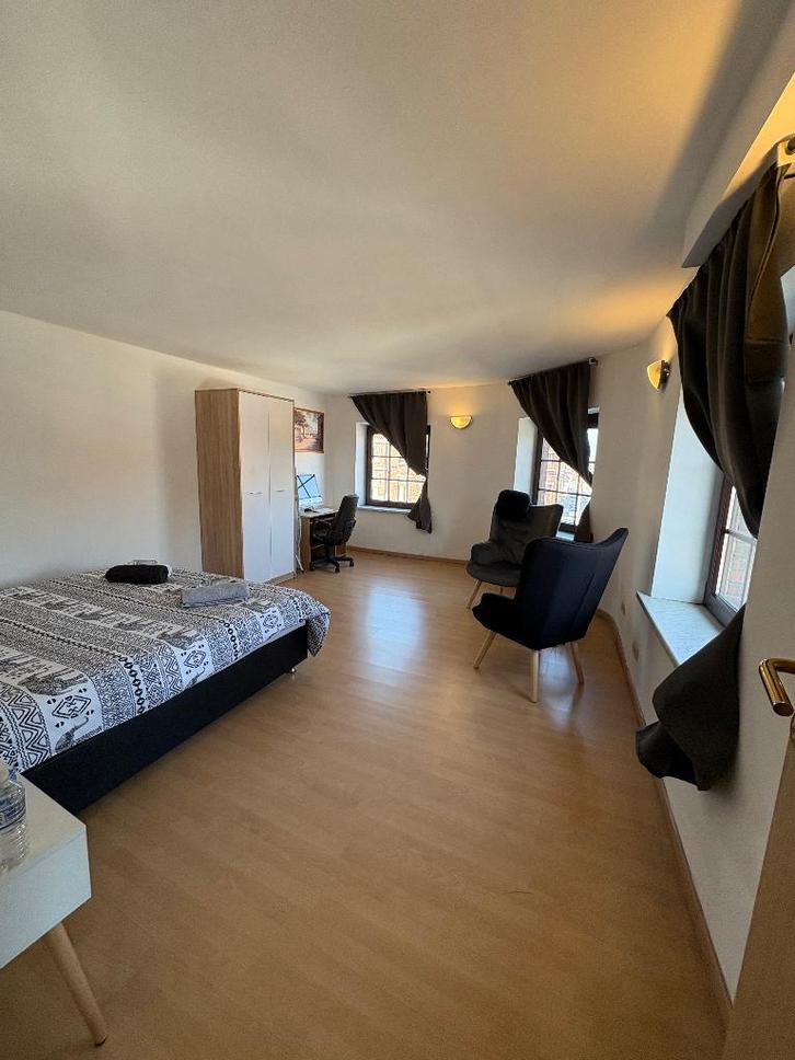 À louer appartement, Immo, Appartements & Studios à louer, Charleroi, 35 à 50 m²