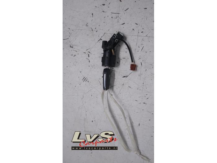Serrure de contact + clé d'un Peugeot 308, Autos : Pièces & Accessoires, -, 3 mois de garantie, Utilisé, -