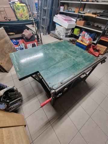 Kraalgoten rollen.  beschikbaar voor biedingen