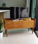 Prachtig vintage TV-meubel, Huis en Inrichting, Kasten |Televisiemeubels, Ophalen of Verzenden, Zo goed als nieuw