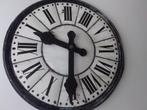 CADRAN HORLOGE EGLISE EN EMAIL SANS MECANISME 123cm diamètre, Antiek en Kunst, Antiek | Klokken, Ophalen