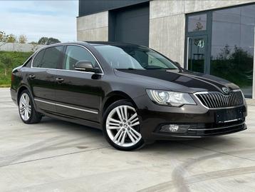 SKODA SUPERB 1.8 TSI Elegance DSG/LED/NAVI/CUIR/TOIT OUVRANT