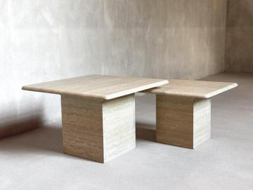 Travertine bijzet/salontafel set beschikbaar voor biedingen
