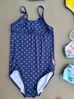blauwe bikini, zwembroek, badpak met witte stippen, 116, Kinderen en Baby's, Kinderkleding | Maat 116, Ophalen of Verzenden, Zo goed als nieuw