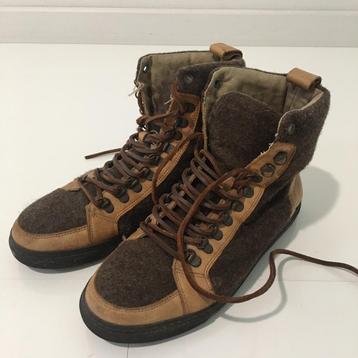 Sacha Leer Boots beschikbaar voor biedingen