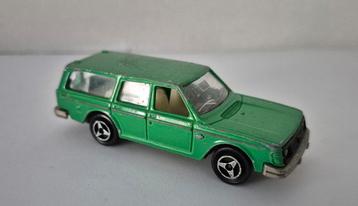 Majorette Volvo 245 DL (green) beschikbaar voor biedingen