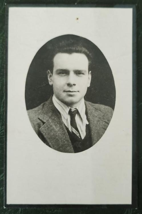 bidprentje Marcel Heselmans verzet vermoord, Verzamelen, Bidprentjes en Rouwkaarten, Bidprentje, Verzenden