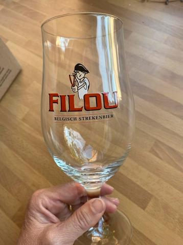 Filouglas  beschikbaar voor biedingen