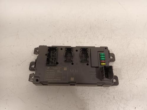 ZEKERINGKAST BMW 1 serie (F20) (6114926111102), Auto-onderdelen, Elektronica en Kabels, BMW, Gebruikt