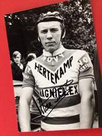 Wielerkaart 1971 team hertekamp rik van linden signe, Verzenden, Zo goed als nieuw