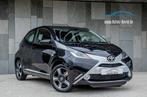 Toyota Aygo 1.0i VVT-i X-Clusiv 5-Deurs KEYLESS GO / CAMERA, Voorwielaandrijving, 4 zetels, Stof, Zwart