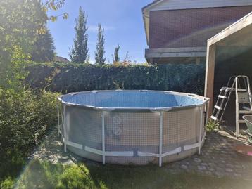 Zwembad 360*120 beschikbaar voor biedingen