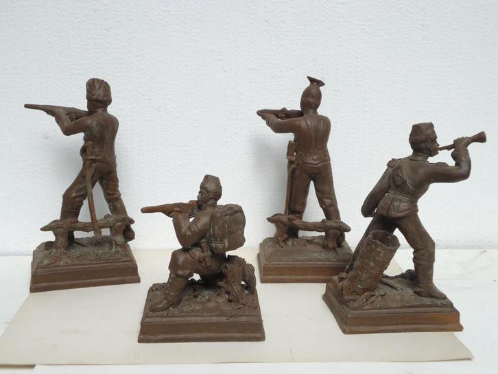 Pierre DE SOETE soldaten, Groote oorlog WW I terracotta ABBL, Antiek en Kunst, Kunst | Beelden en Houtsnijwerken, Ophalen
