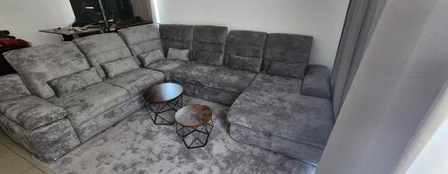 Canapé neuf convertible avec coffre Seats&Sofas, Huis en Inrichting, Zetels | Complete zithoeken, Zo goed als nieuw, Ophalen