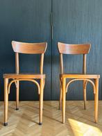 Twee houten stoelen, Ophalen, Gebruikt, Twee, Bruin