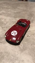 Ferrari 1955 750 monza schaal 1:35 made in china, Enlèvement ou Envoi