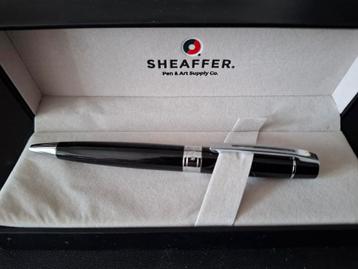 Stylo bille Sheaffer 300 glossy, Neuf, Sheaffer, Enlèvement ou Envoi, Avec boîte