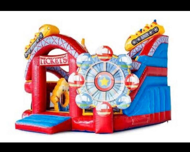 Château gonflable à vendre fête foraine, Hobby & Loisirs créatifs, Articles de fête | Location, Enlèvement