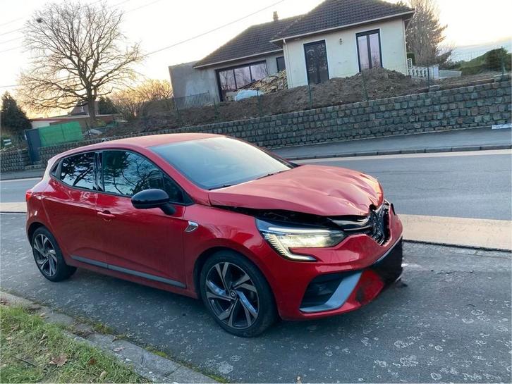 Clio 5 rs line, Auto's, Renault, Particulier, Clio, Benzine, Berline, Handgeschakeld, Rood, Ophalen