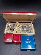 Art Deco/ Vintage zilveren juwelen heel mooie lot., Ophalen, Zilver, Overige typen, Met edelsteen