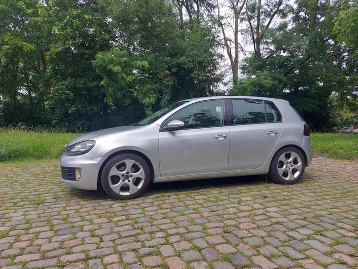 Golf 6 1.6 TDI rijd nog zeer goed, Auto's, Volkswagen, Particulier, Golf, ABS, Adaptive Cruise Control, Airconditioning, Alarm