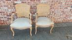 2 antieke stoelen, Ophalen