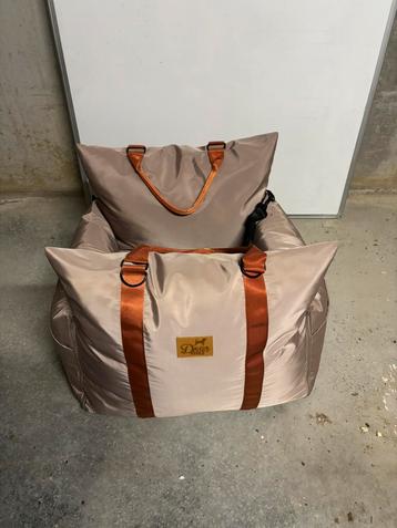 Dogs&co luxe honden autostoel royal +army waterproof beschikbaar voor biedingen