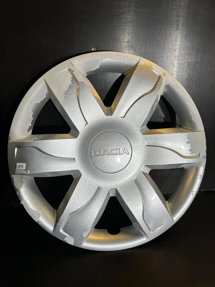 1 originele Dacia Sandero Logan Dokker 15" wieldop, Auto diversen, Wieldoppen, Gebruikt, Ophalen of Verzenden
